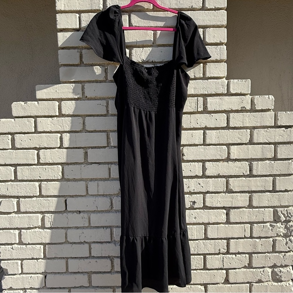 Show Me Your MuMu Smocked Flutter Sleeve Midi Dress w/ Slit in Black - Size XXL